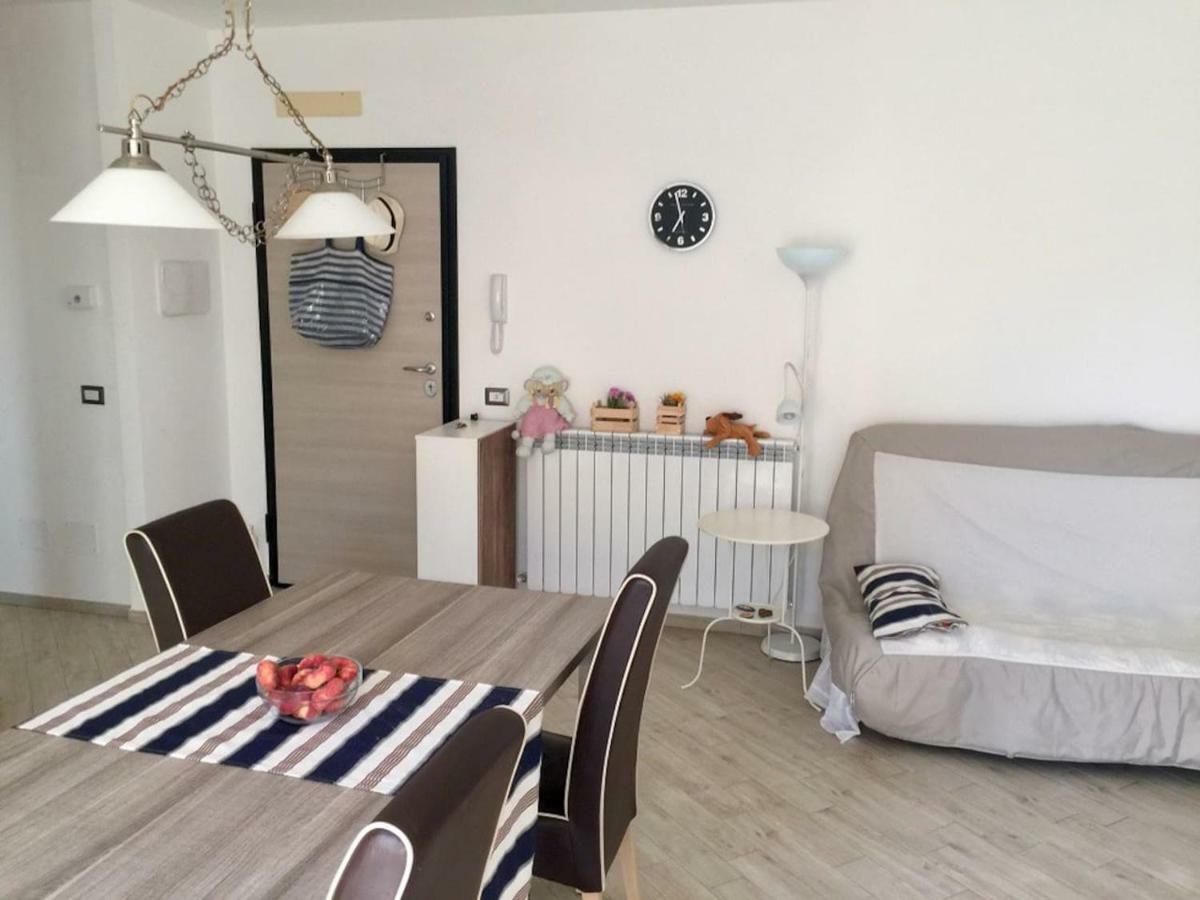 Sunset House Apartment Fiumicino Exterior photo